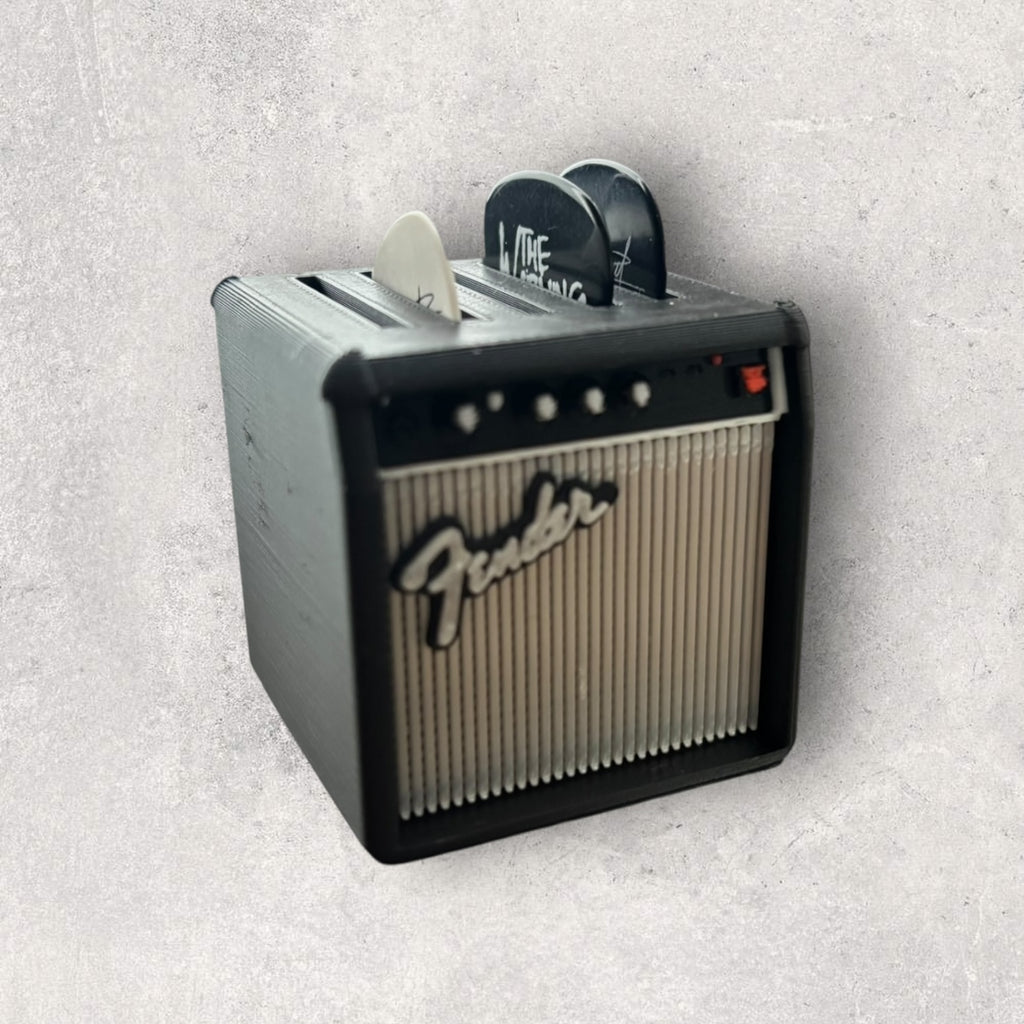 Pick holder Fender