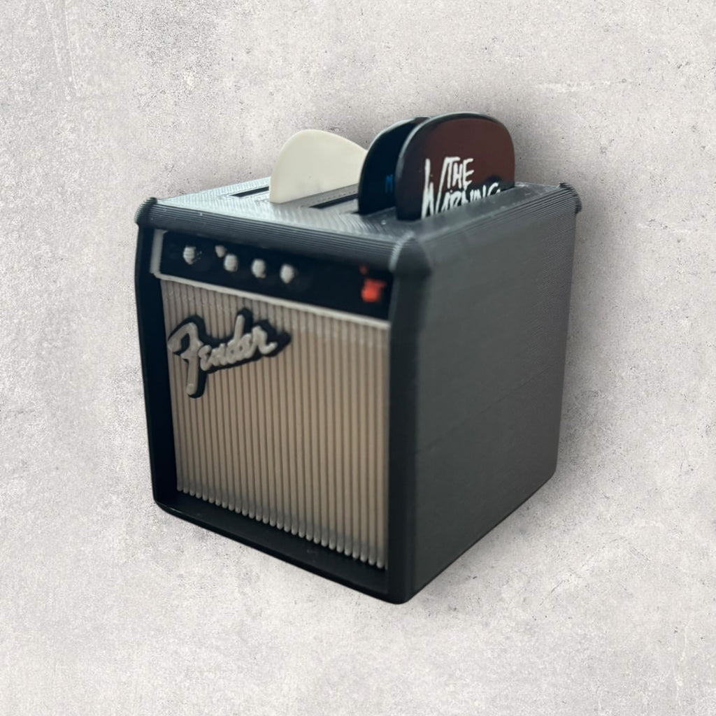 Pick holder Fender