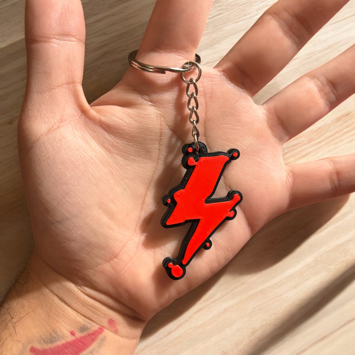 Llavero The Warning Lightning